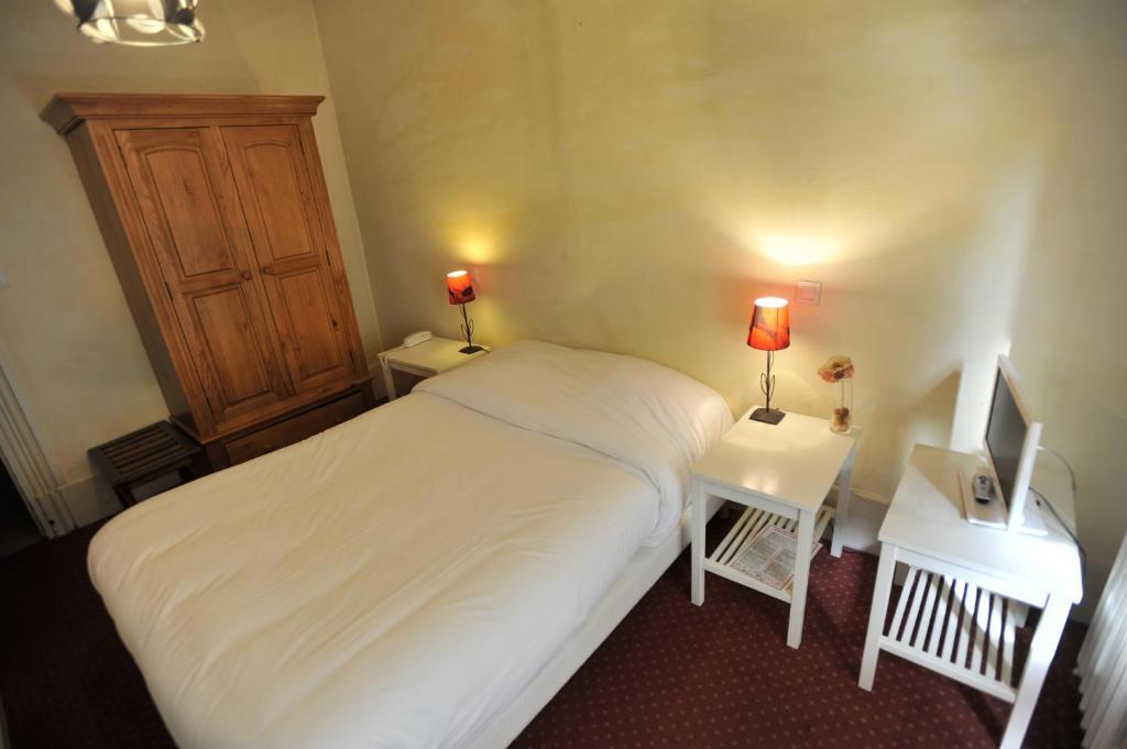 Les Celestins Vals-les-Bains Quarto foto